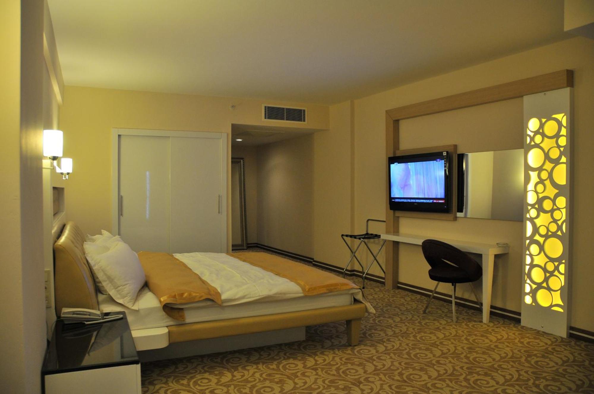 Ozpark Hotel Aksehir Luaran gambar