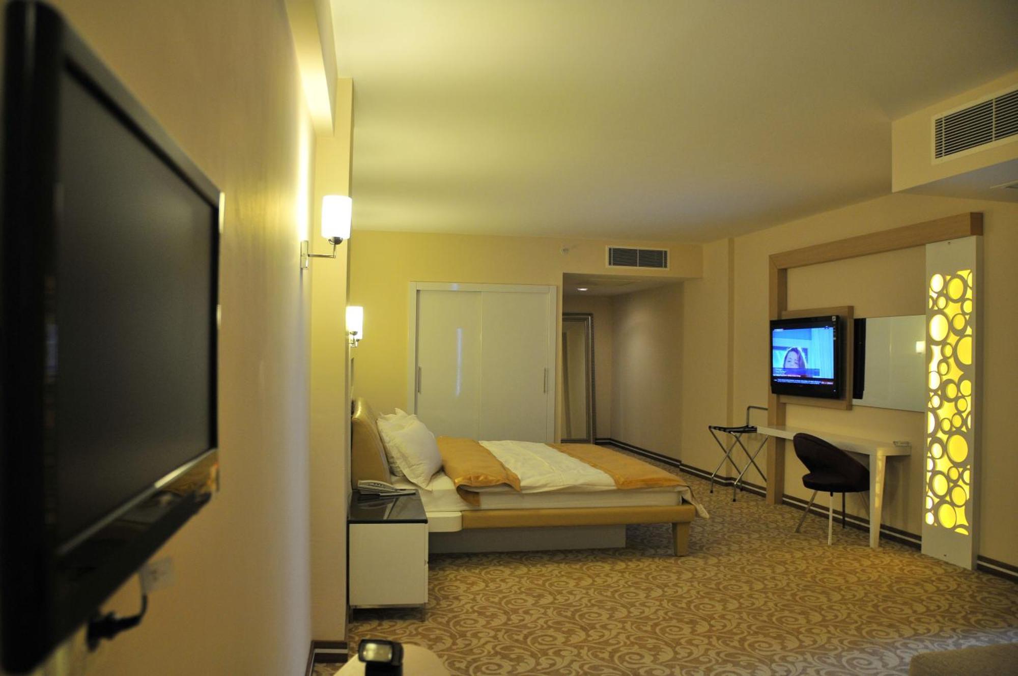 Ozpark Hotel Aksehir Luaran gambar