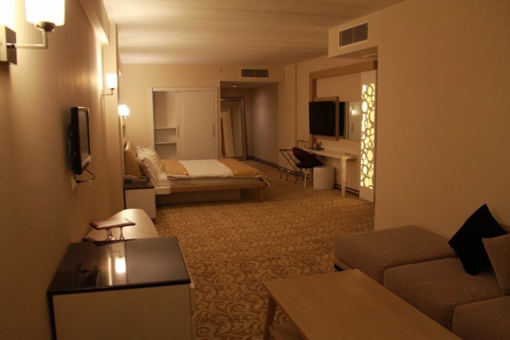 Ozpark Hotel Aksehir Luaran gambar
