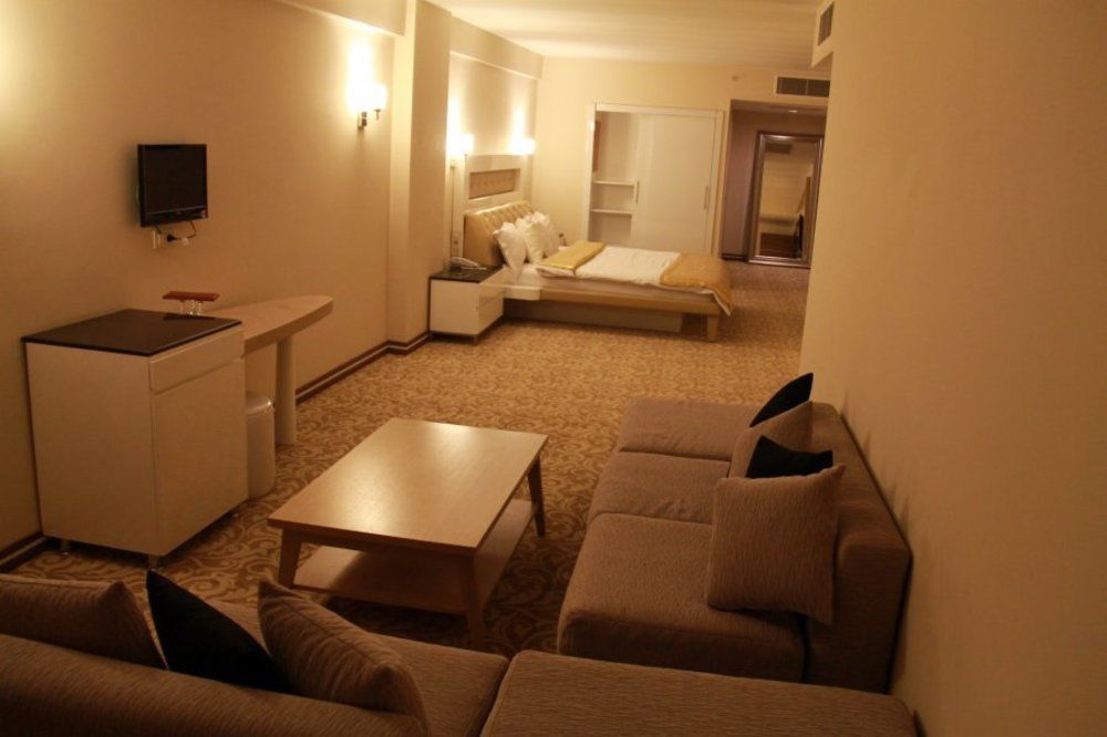 Ozpark Hotel Aksehir Luaran gambar