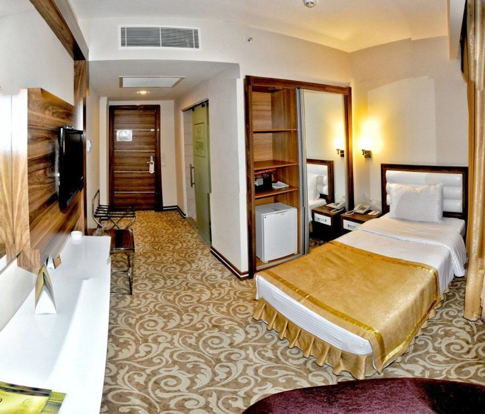 Ozpark Hotel Aksehir Luaran gambar