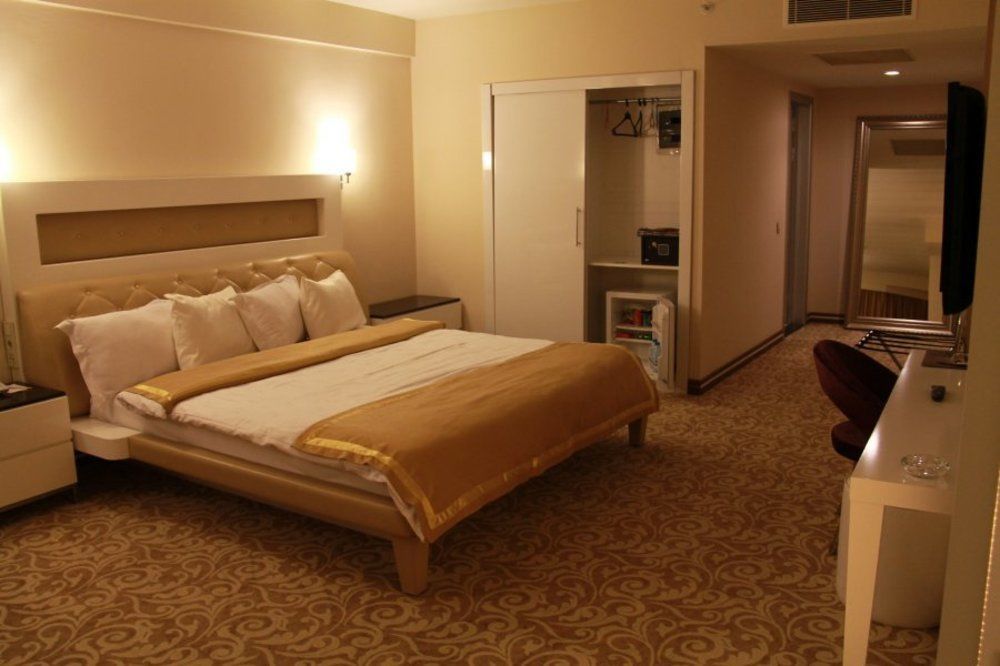 Ozpark Hotel Aksehir Luaran gambar