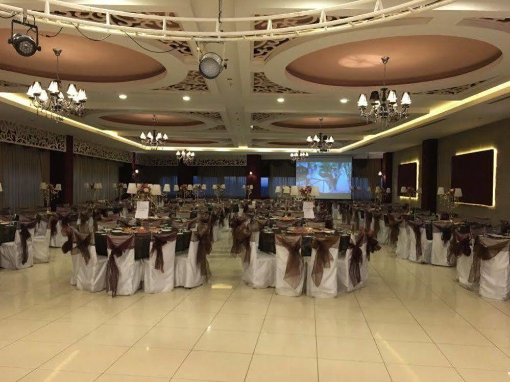 Ozpark Hotel Aksehir Luaran gambar